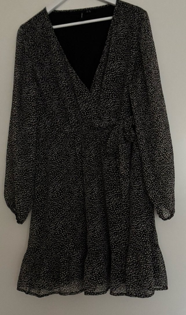 Mooie nieuwe jurk Vero Moda, Ophalen of Verzenden, Nieuw, Knielengte