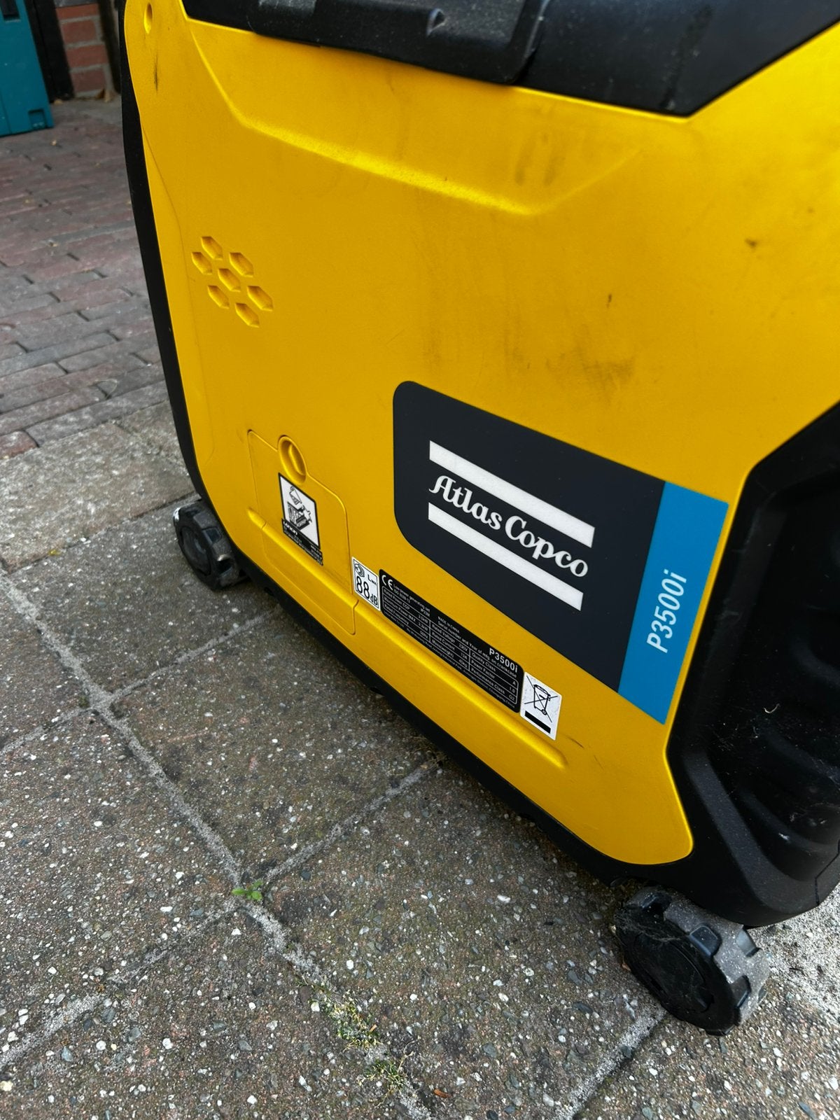 Aggregaat Atlas copco, Doe-het-zelf en Verbouw, Aggregaten, Ophalen, Elektrisch startend, Benzine, Nieuw