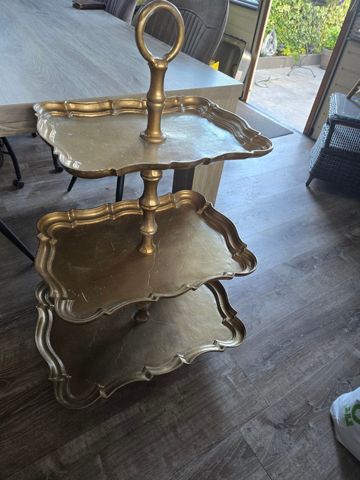 hele grote zware  etagere, Ophalen, Gebruikt