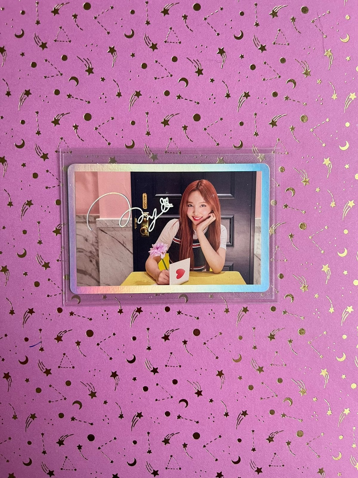 Twice Nayeon Signal Holo Photocard, Ophalen of Verzenden, Zo goed als nieuw, Foto of Kaart