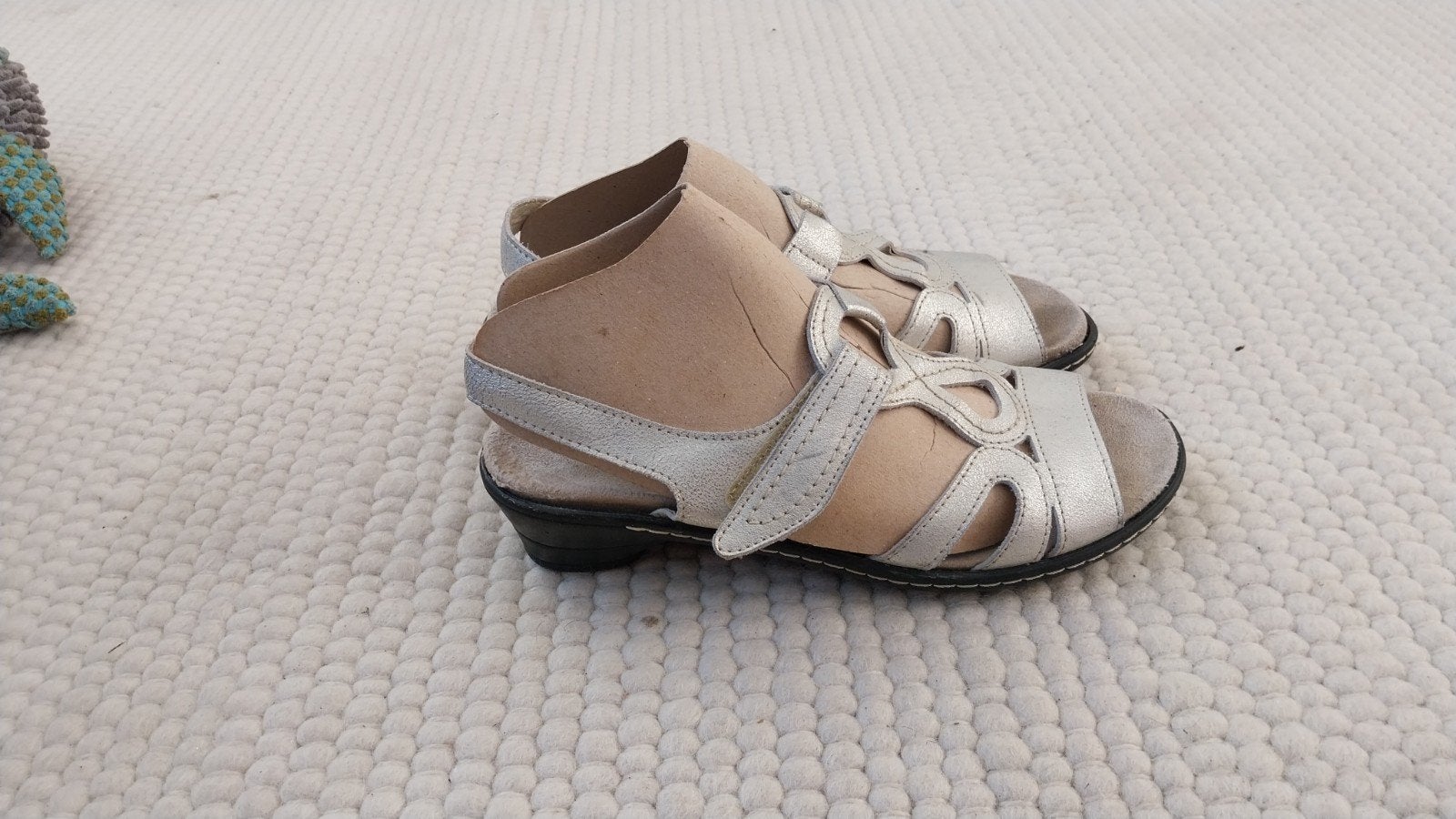 Zomer sandalen, zilver, uitneembaar voetbed, maat 39. Leer,, Overige kleuren, Zo goed als nieuw, Sandalen of Muiltjes, Ophalen of Verzenden