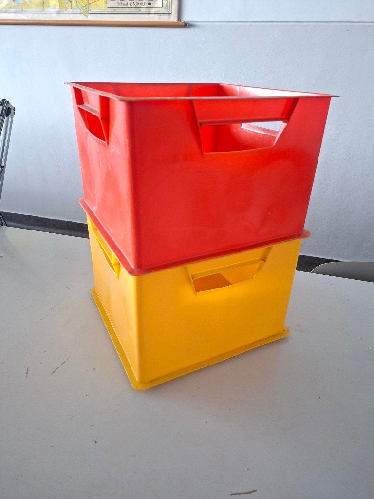 vintage Tomado kisten boxen jaren 70 design retro krat, Gebruikt, Minder dan 50 cm, Ophalen of Verzenden, Minder dan 50 cm