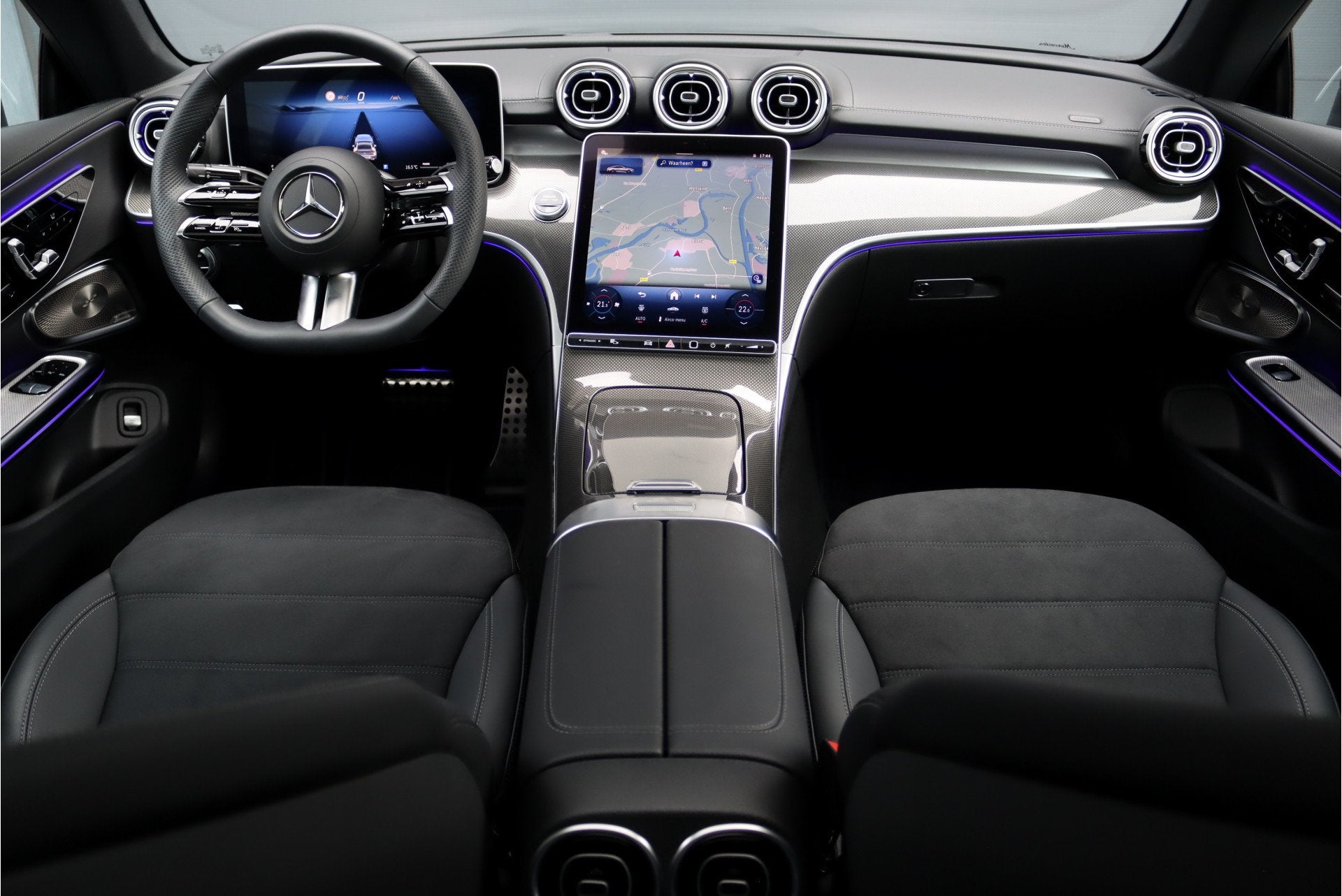Mercedes-Benz CLE Coupé 200 AMG Line | Distronic Pro | Pano, 4 cilinders, Met garantie (alle), 4 stoelen, Zwart