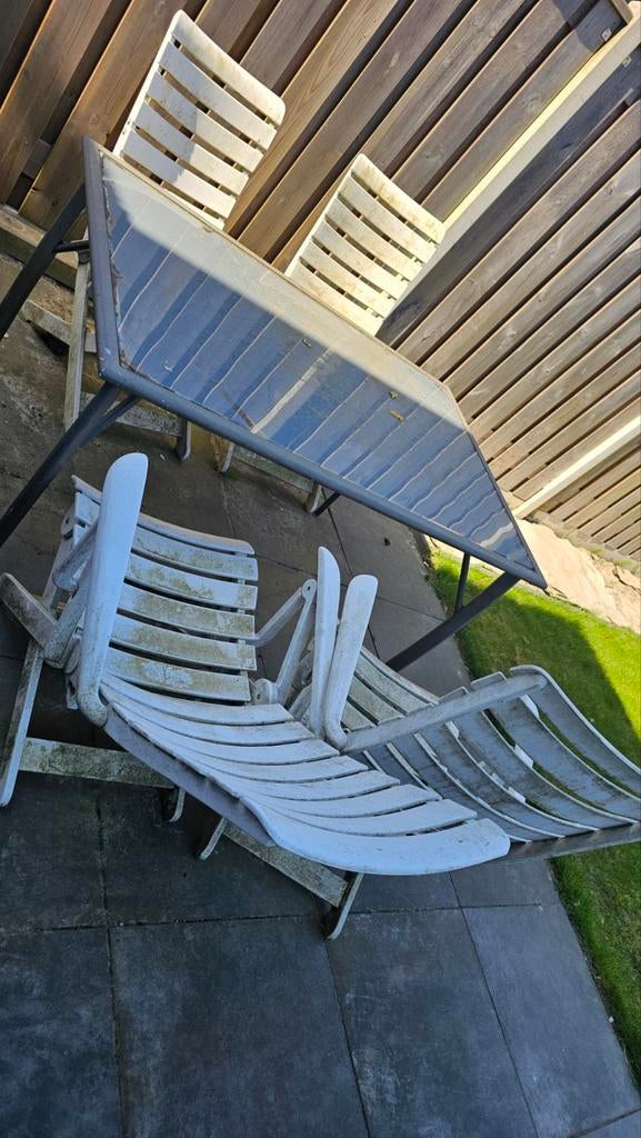 Gebruikte tuintafel, 4 zitplaatsen, Kunststof, Gebruikt, Ophalen of Verzenden