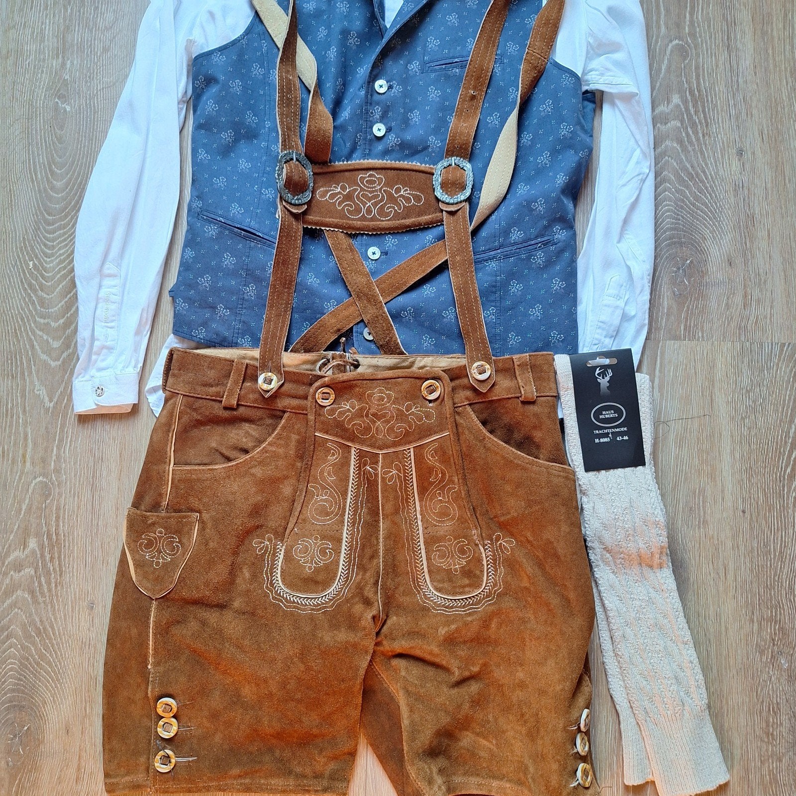 Lederhose 52 gilet overhemd kousen oktoberfeest, Ophalen of Verzenden, Gedragen, Maat 52/54 (L)