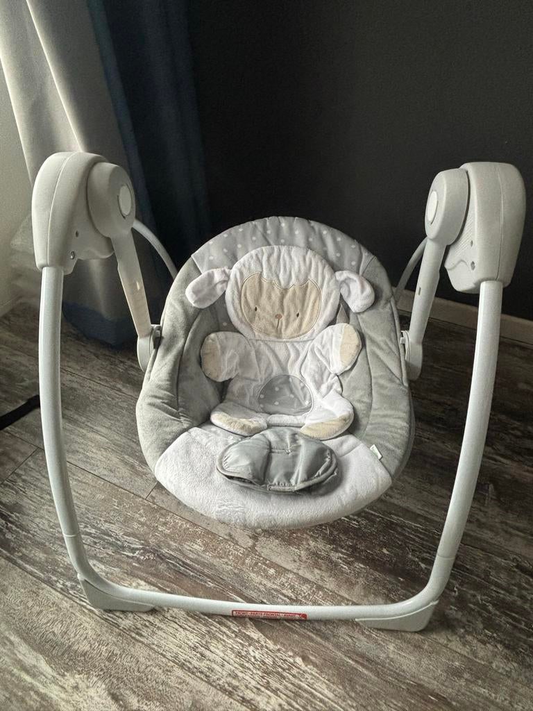 Ingenuity Comfort 2go draagbare schommelstoel, Overige merken, Schommelstoel, Ophalen of Verzenden, Verstelbaar