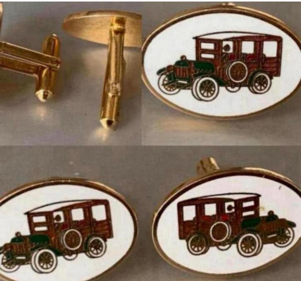Set Avon 1930 Woody Wagon manchet knopen, Ophalen of Verzenden, Zo goed als nieuw