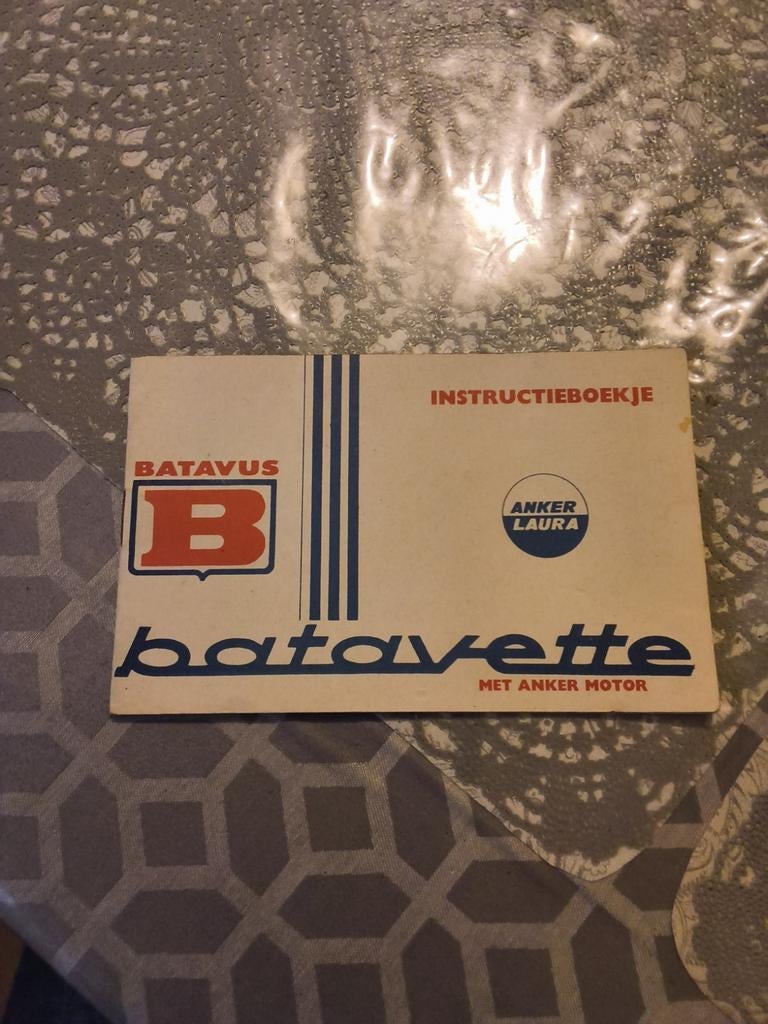 Batavette Instr.boekje, Ophalen of Verzenden, Zo goed als nieuw
