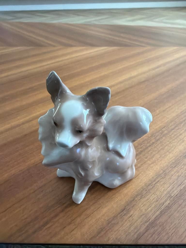 Lladro Porseleinen Hondje - Handgemaakt Spanje, Ophalen of Verzenden