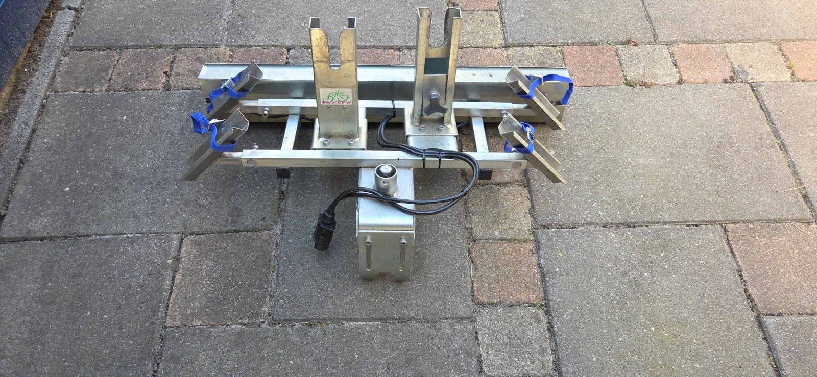 twinny load fietsdrager voor op de trekhaak, Ophalen, Gebruikt