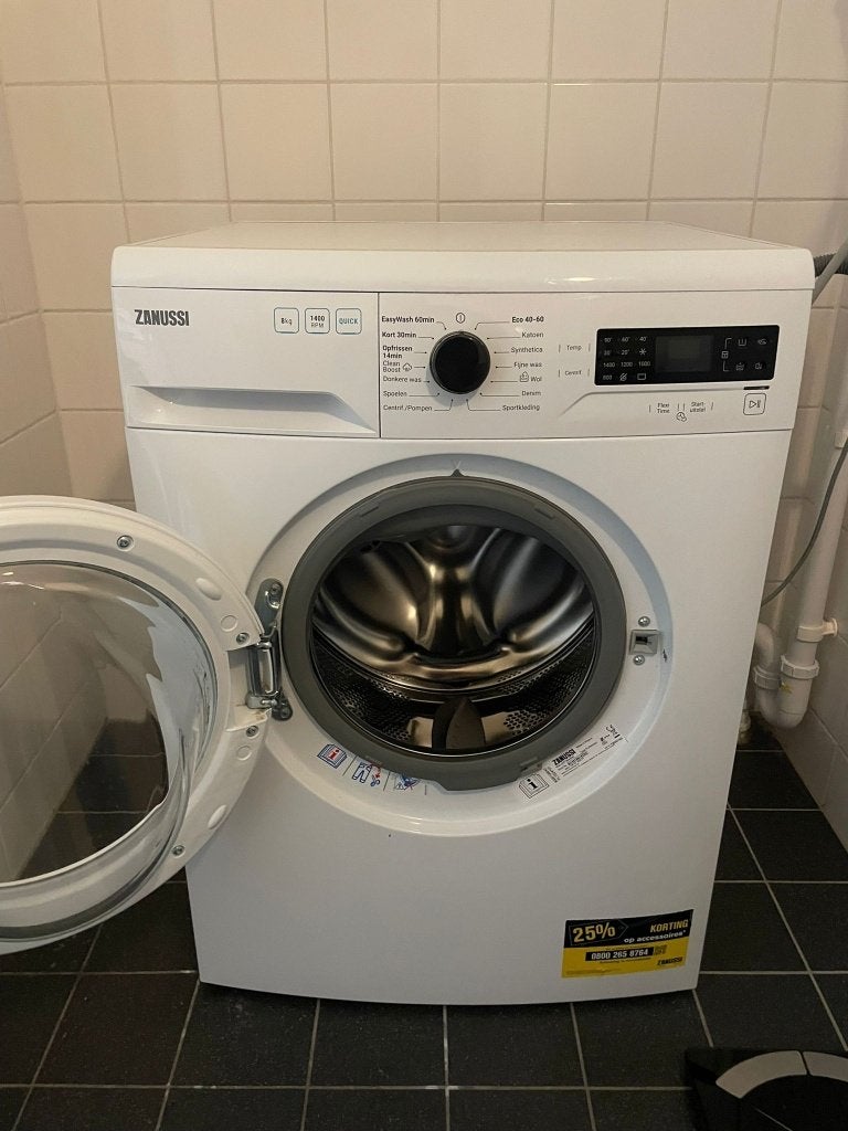 Wasmachine Zanussi, Ophalen, Gebruikt, 85 tot 90 cm, 1200 tot 1600 toeren