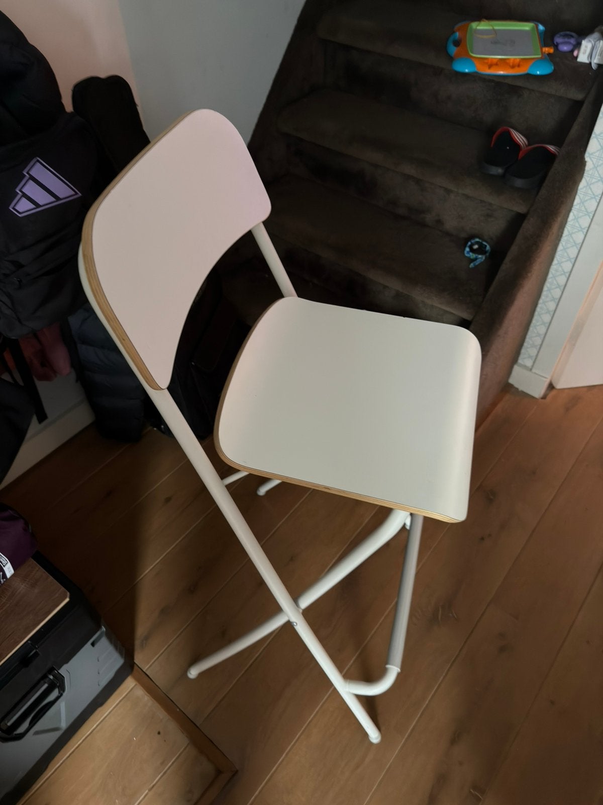 Ikea franklin opvouwbaar kruk hoge variant wit, 1 kruk, Ophalen of Verzenden, Zo goed als nieuw, 60 tot 90 cm