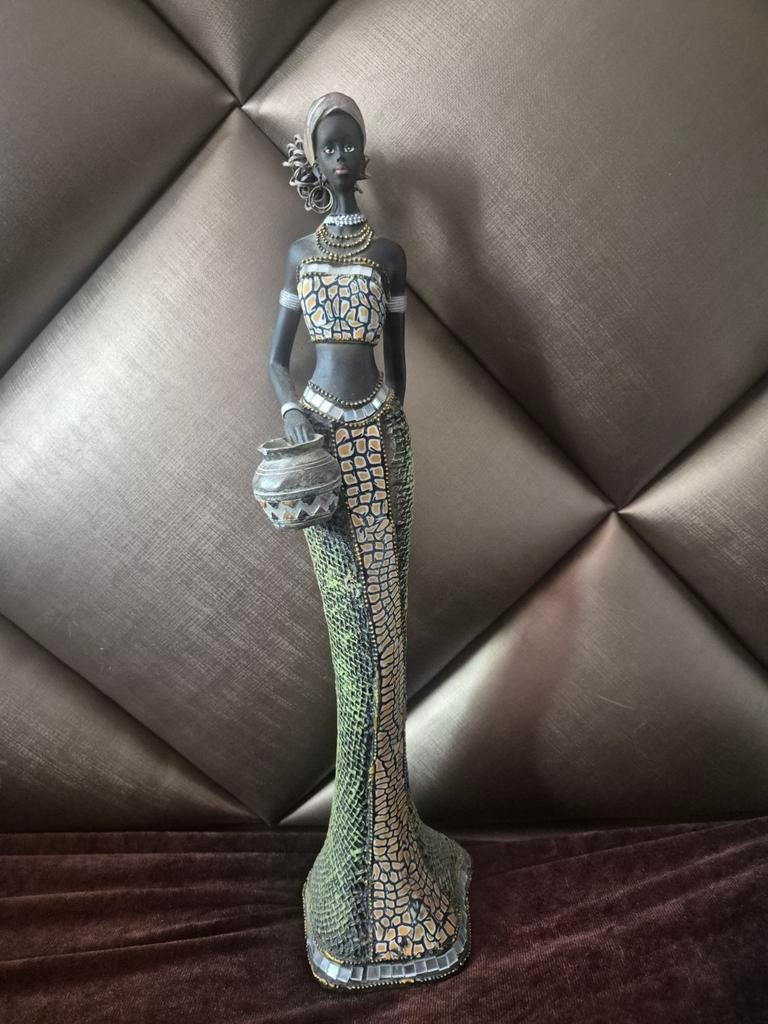 Afrikaans beeldje hand gemaakt van De Gilde, Antiek en Kunst, Ophalen of Verzenden