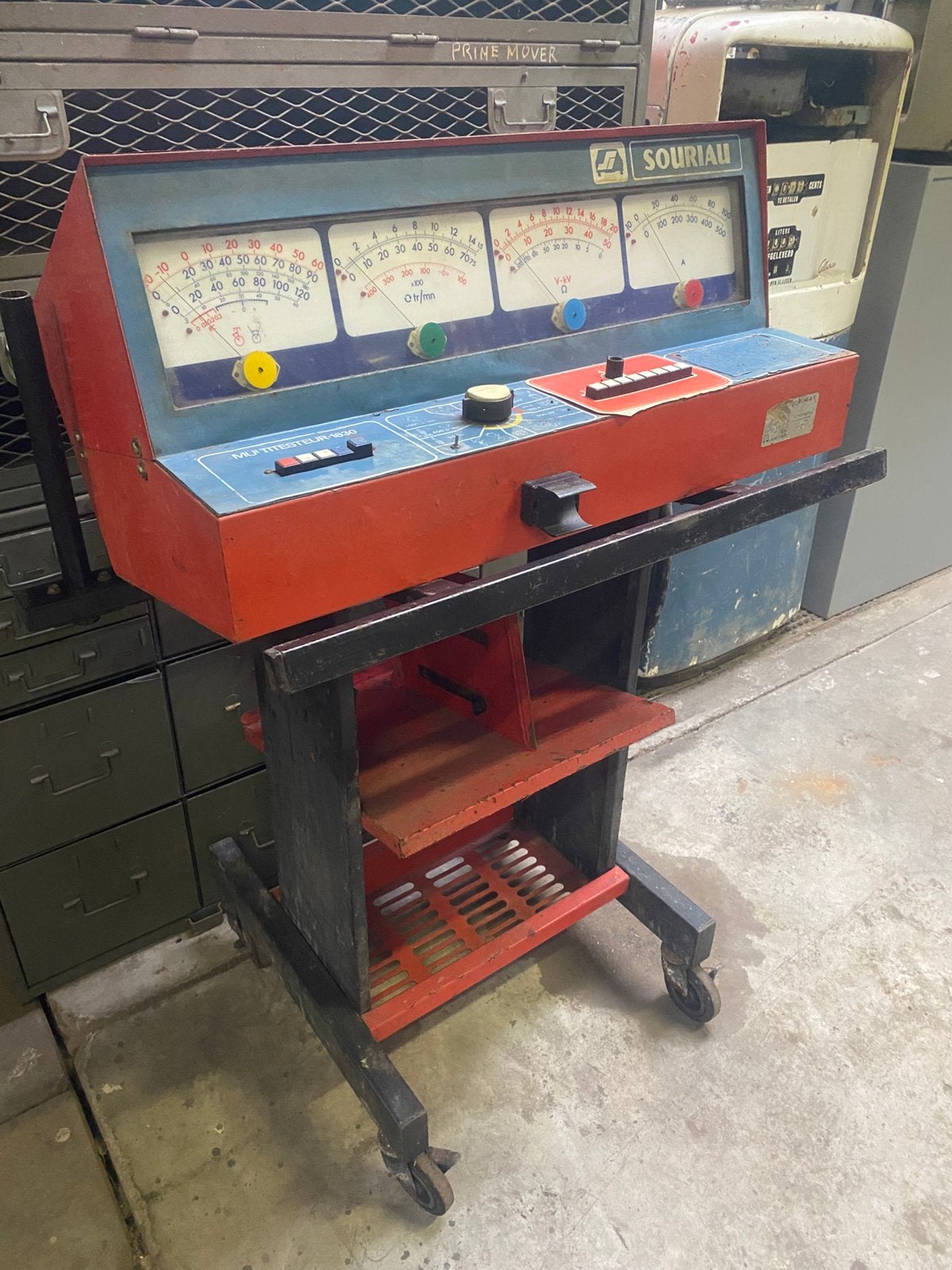 Vintage stoere motor tester mancave etalage Souriau, Ophalen, Reclamebord