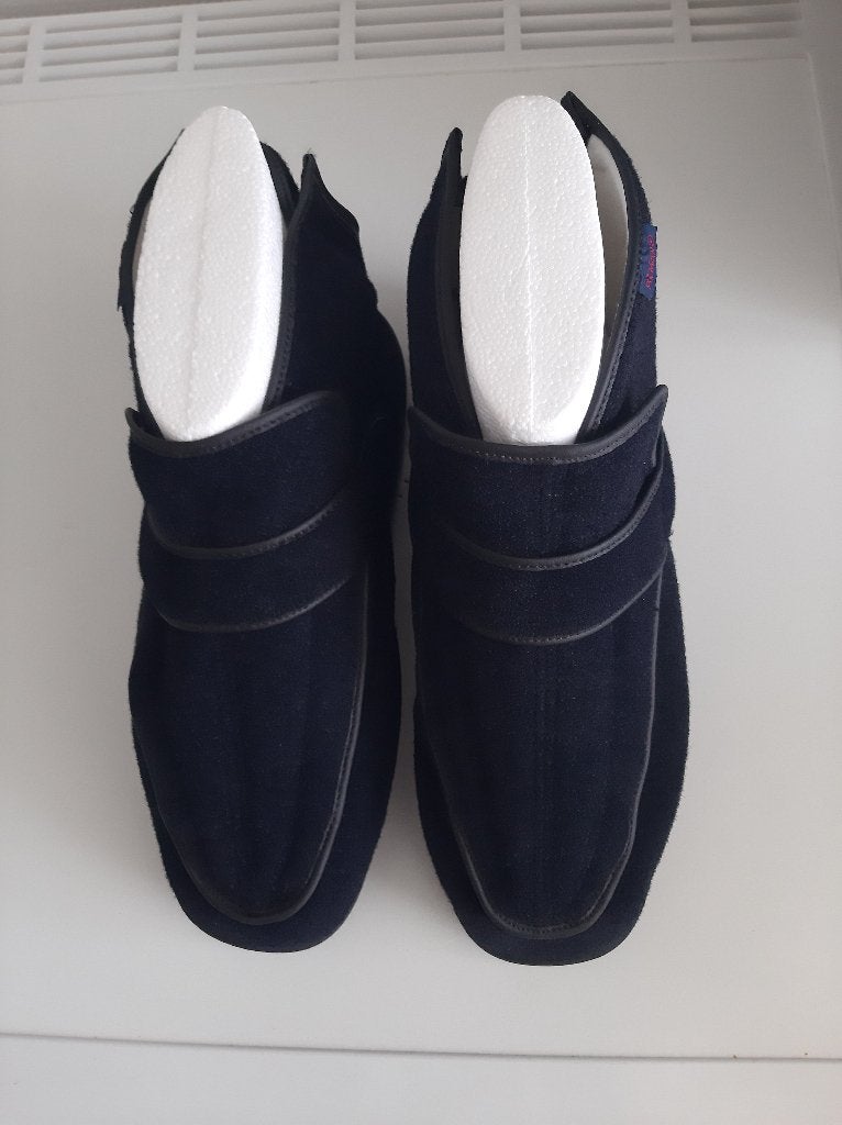 Nieuwe verbandschoenen maat 44 /, Ophalen of Verzenden, Nieuw