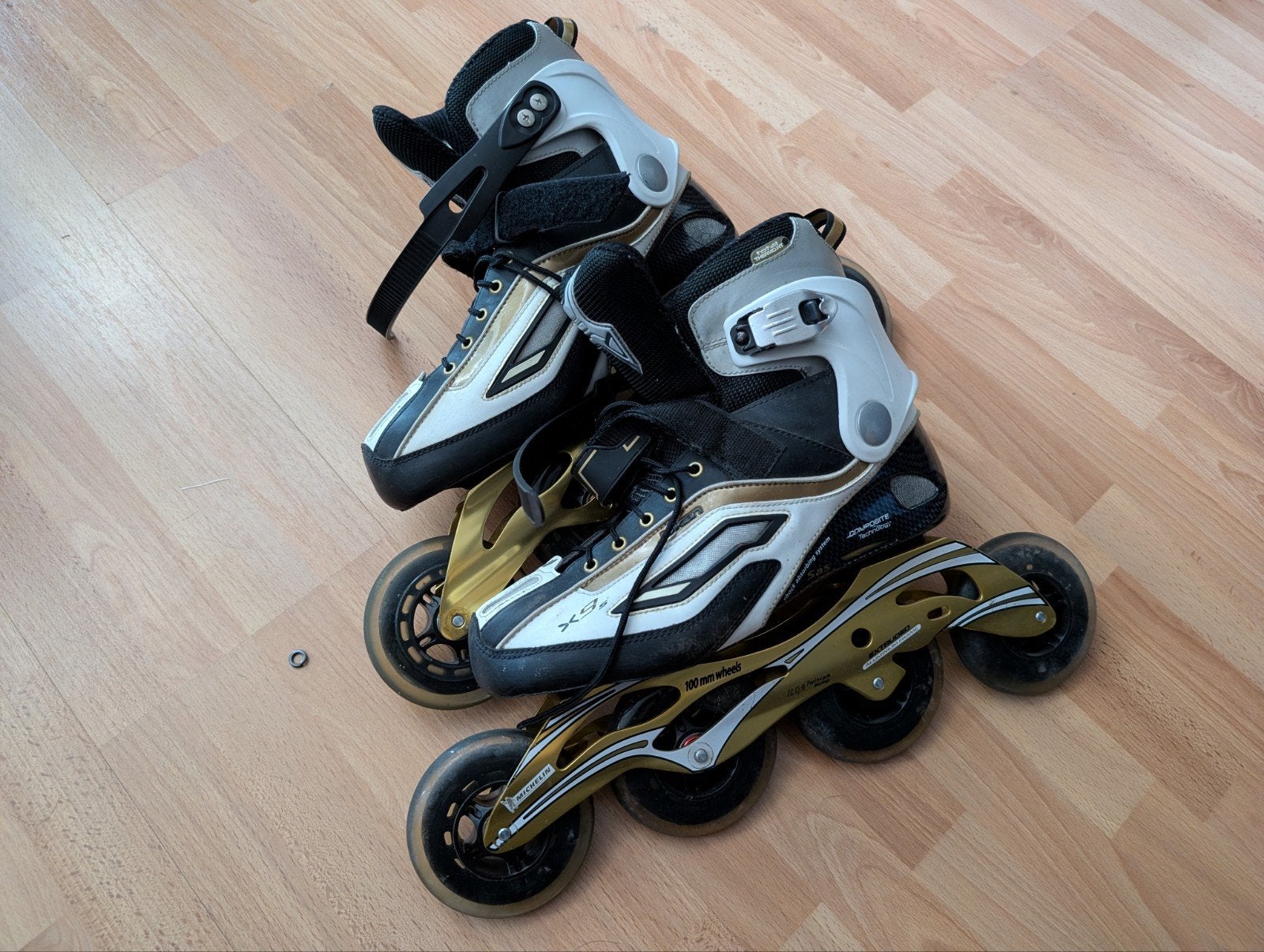 Ukan pro skates 100mm wielen maat 41, Sport en Fitness, Ophalen of Verzenden, Overige merken