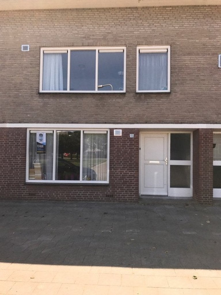 NIEUW! Woonruimte te huur Montfortanenlaan, Tilburg, Huizen en Kamers
