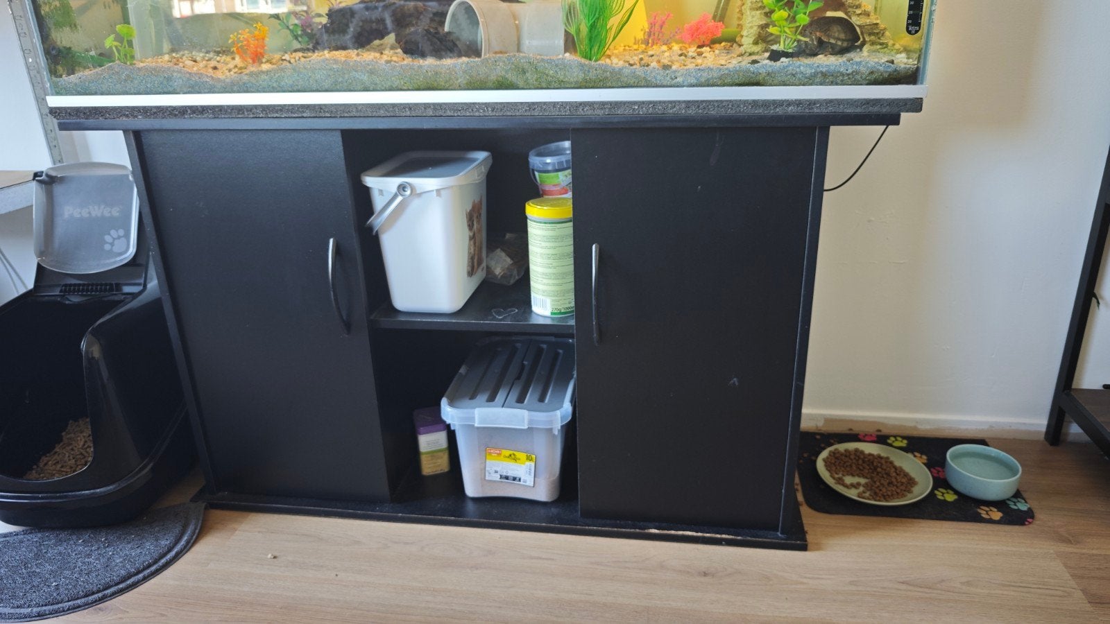 Zwart aquarium kast, Ophalen, Gebruikt, Aquariummeubel, Overige merken