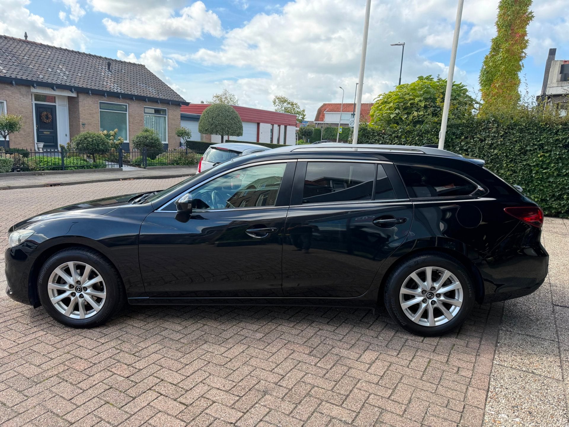 Mazda 6 Sportbreak 2.0 Red Dot Edition|Navi|Stoel Verwarming, Auto's, Voorwielaandrijving, Stof, 6 sportbreak, Zwart
