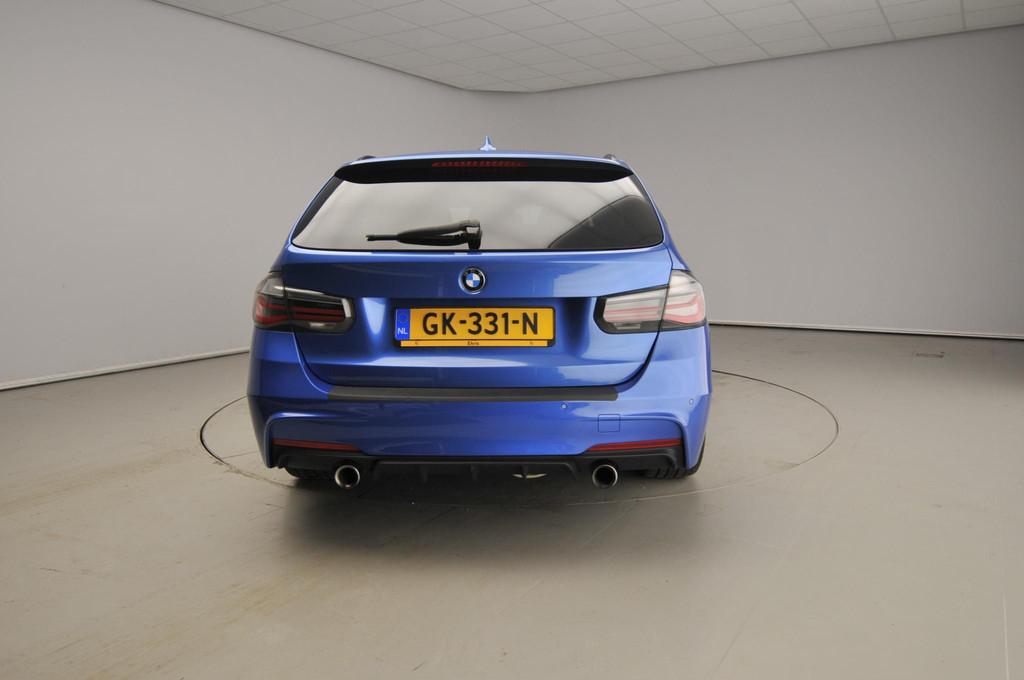 BMW 3 Serie Touring 335i xDrive | M-Sportpakket | Xenon | Le, Auto's, BMW, 12 maanden, Blauw, Vierwielaandrijving, 93 €/maand