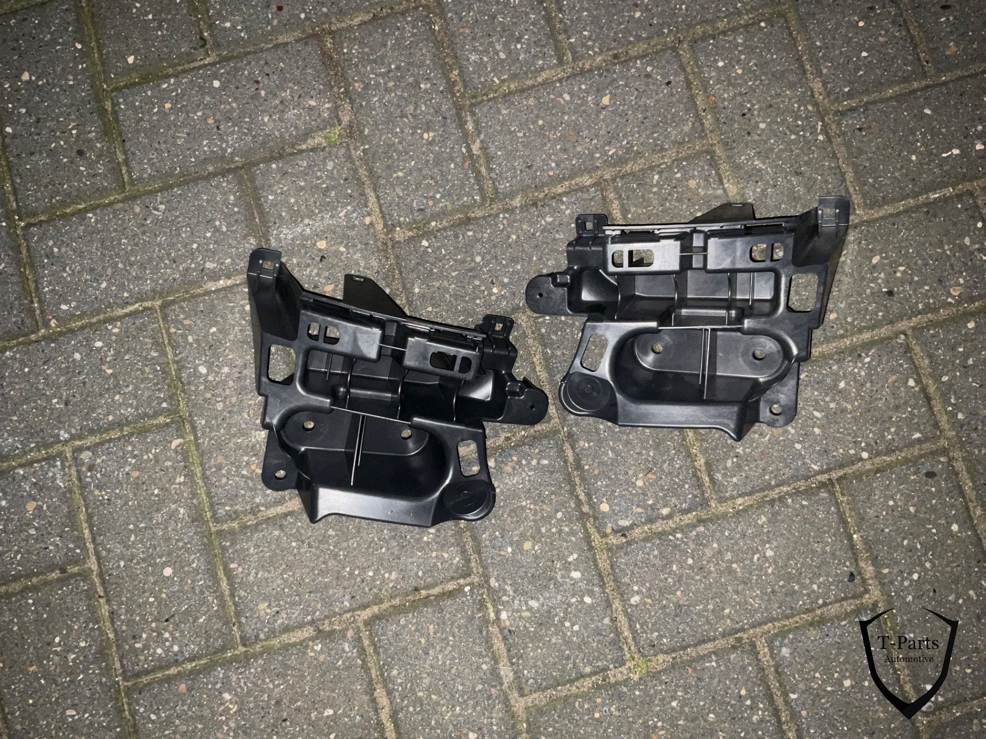 opel corsa f achterbumper steun links rechts 9829333680 9829, Info@fabrikant.eu, Fabrikantstraat 1
1000 AA  Amsterdam, NL, Opel