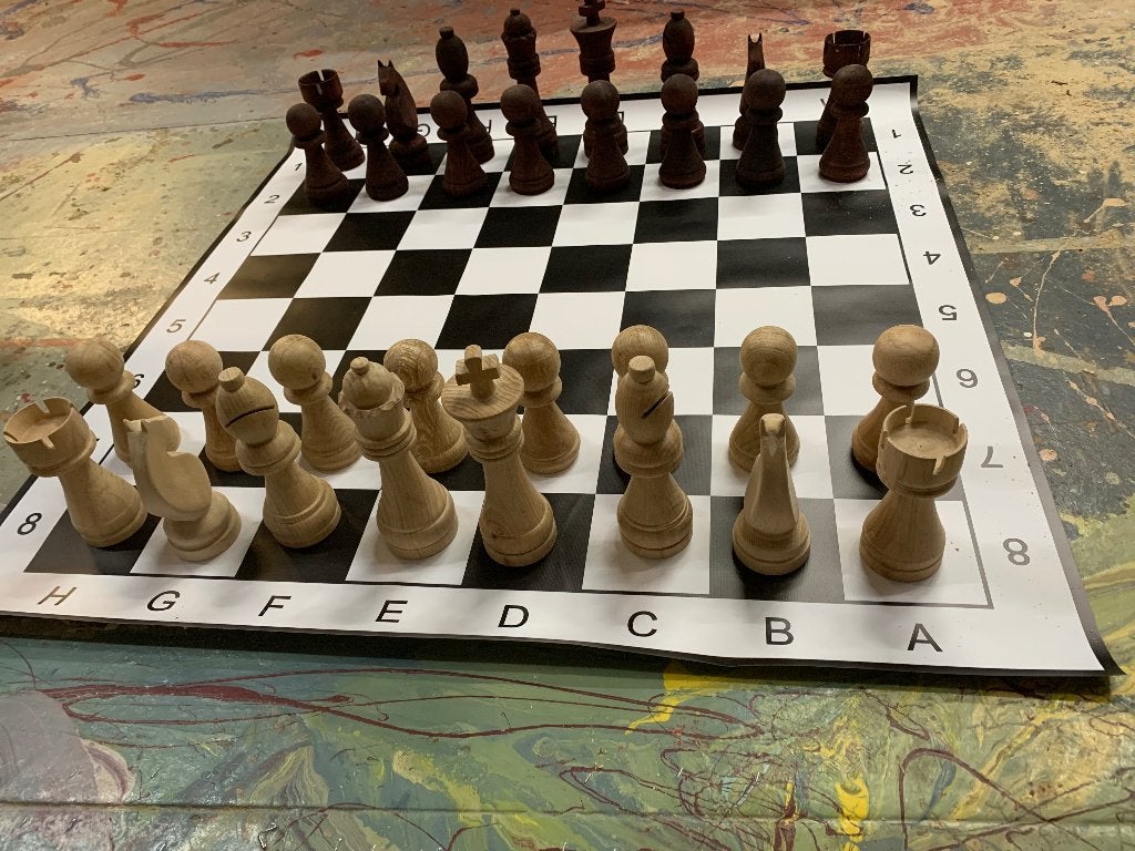 Schaakspel Grote handgedraaide beukenhouten stukken (22 cm), Een of twee spelers, Ophalen of Verzenden, Nieuw, Handgemaakt