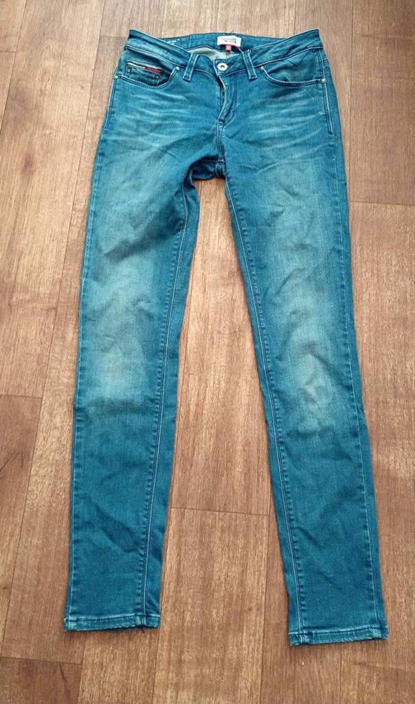 Tommy Hilfiger spijkerbroek, maat 27-32 , 2x aangehad, Kleding | Dames, Spijkerbroeken en Jeans, Ophalen of Verzenden, Zo goed als nieuw