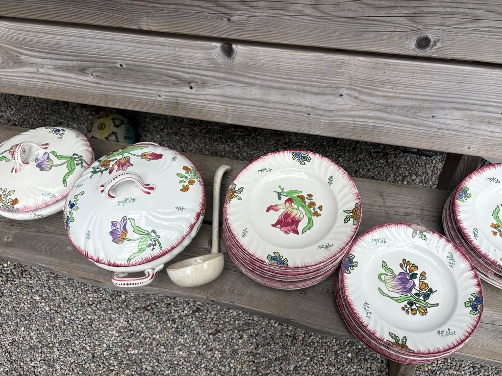 Antiek Longwy Marseille Servies - Handgeschilderd, Ophalen