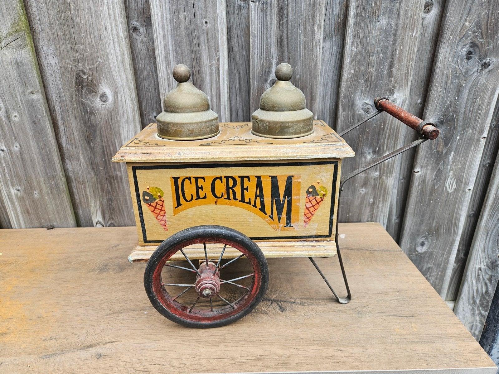 Decoratieve houten ijskar, Ophalen of Verzenden, Zo goed als nieuw, Minder dan 50 cm
