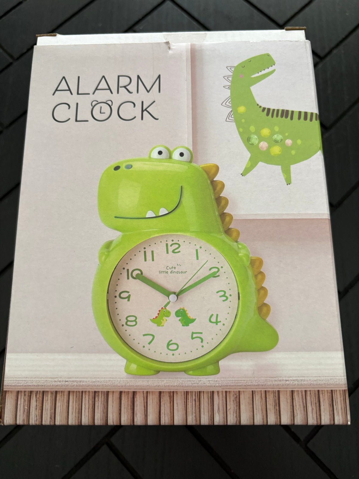 Leuke groene dinosaurus wekker voor kinderen, ., Analoog, Werkt op batterijen, Nieuw