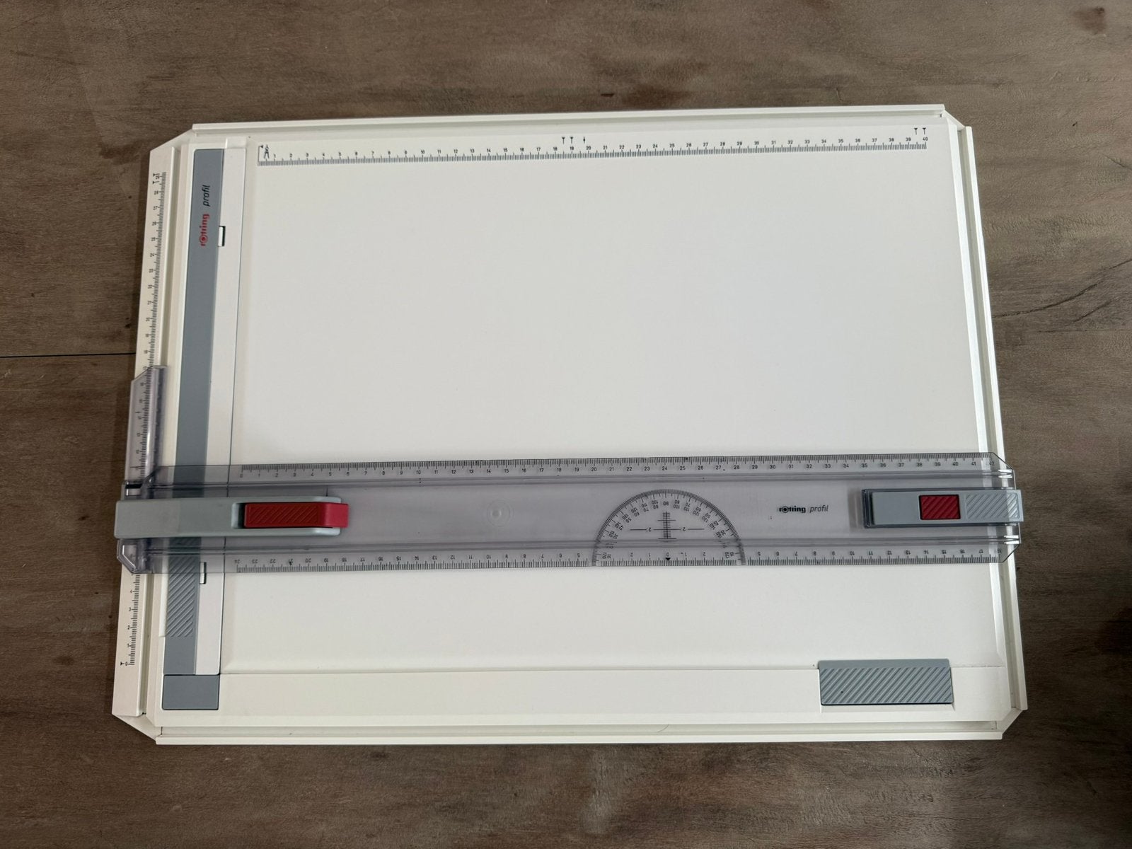 Rotring profil a3 tekenplaat, Doe-het-zelf en Verbouw, Tekentafels, Ophalen of Verzenden, Zo goed als nieuw, Minder dan 130 cm
