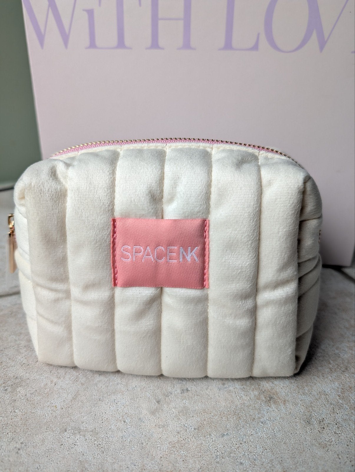 Space NK make-up tasje - Crème met roze rits, Ophalen of Verzenden, Nieuw, Roze, Dame
