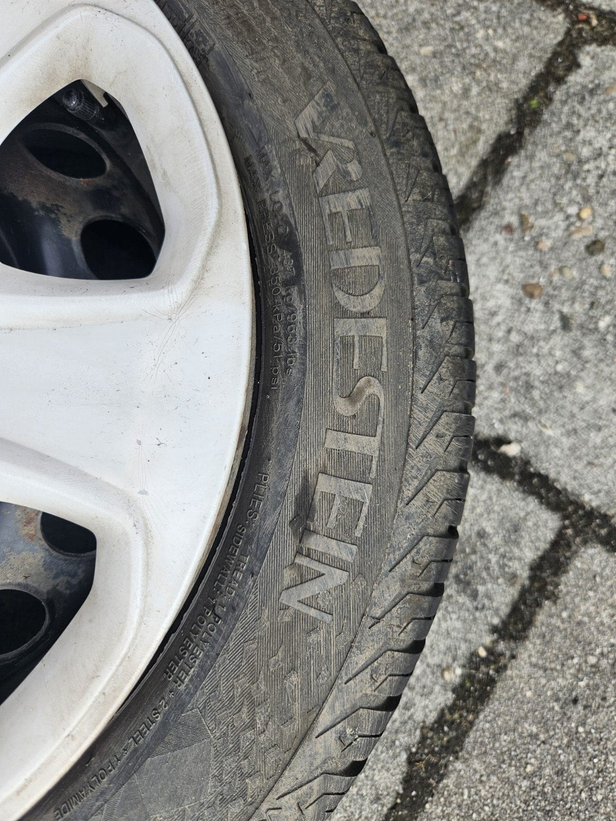 Stalen velgen met band en wieldeksel (4), Ophalen of Verzenden