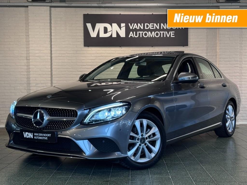 Mercedes-benz C-KLASSE 180 Premium Pack 156pk Pano Smartlink, 4 cilinders, Electronic Stability Program (ESP), 1595 cc, Sedan