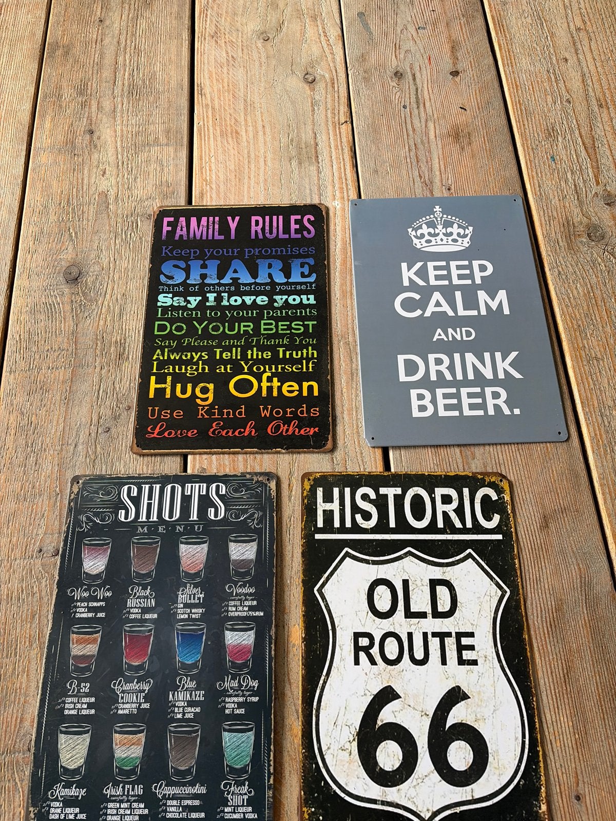 Set van 4 vintage metalen wandborden - Decoratie, Metaal, Ophalen of Verzenden, Zo goed als nieuw, Reclamebord
