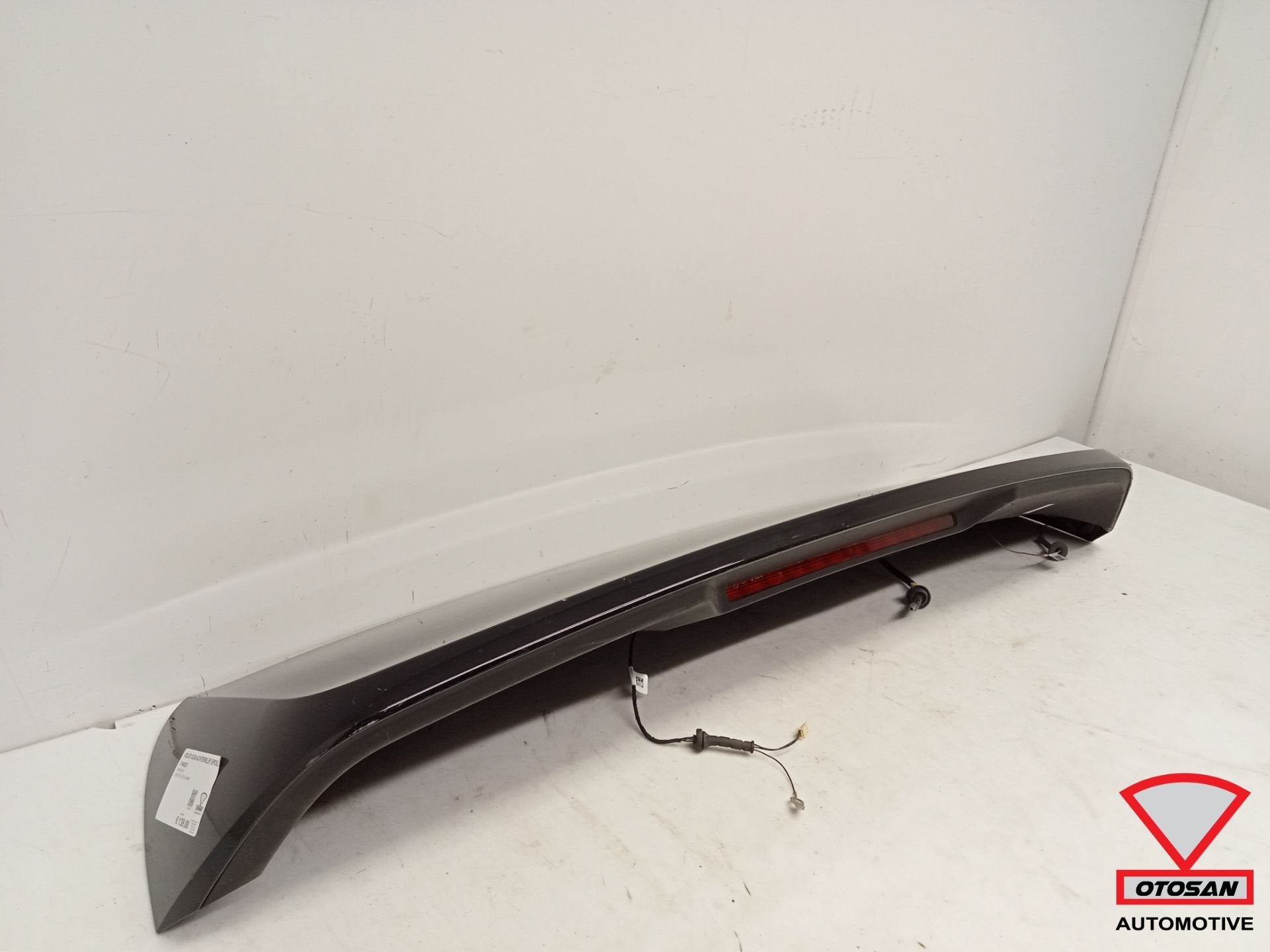 Volvo XC40 2017+ Achterklep Spoiler 31488325, Gebruikt, Gunnar Engellaus vag 8
405 31  Gothenburg, SE, Deur, Info@volvocars.com