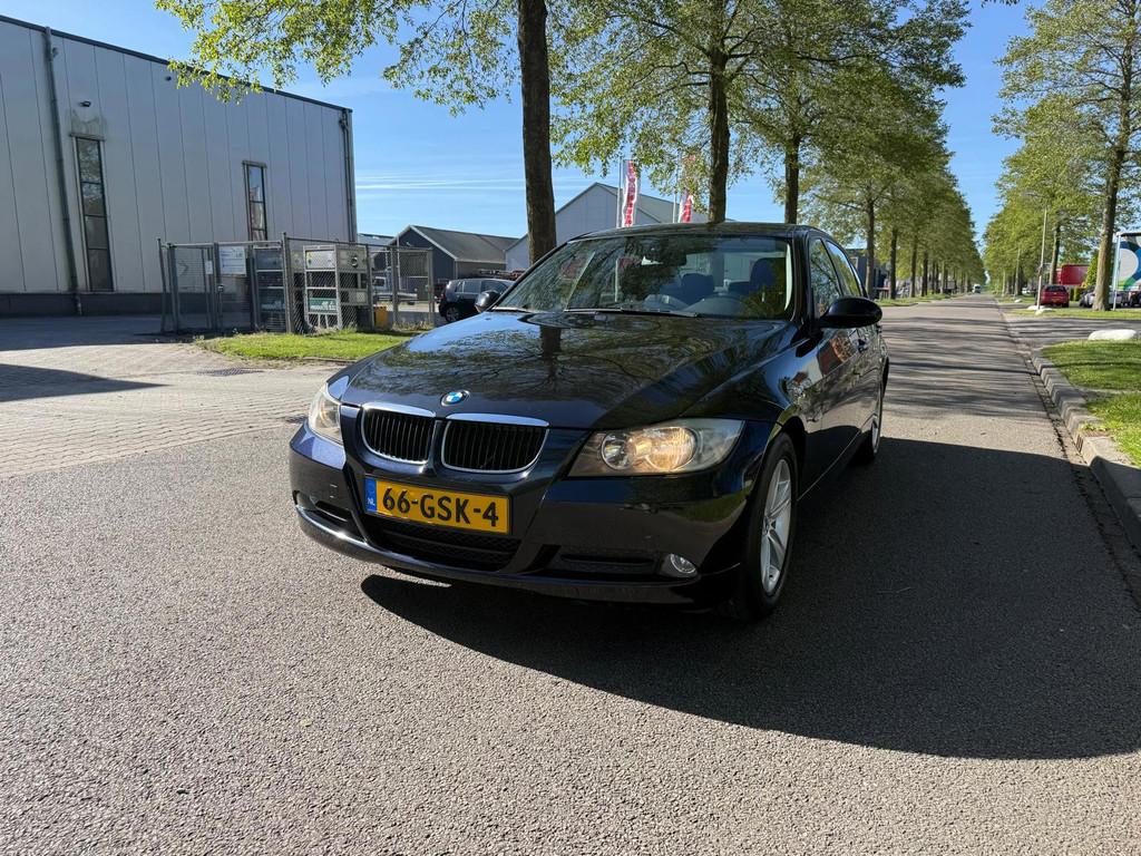 BMW 3-serie 316i Business Line NAV+CLIMA APK, Auto's, Parkeersensor, Gebruikt, 1599 cc, 4 cilinders