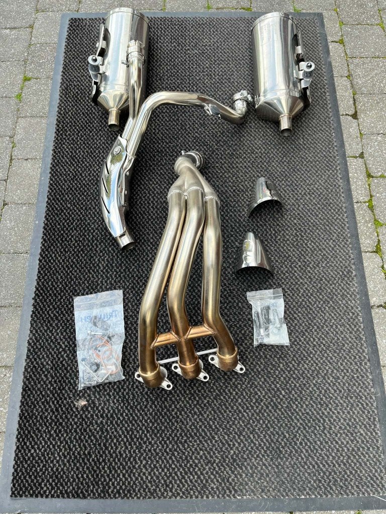 Triumph Speedtriple 1050 nieuwe uitlaat, Ophalen, Nieuw