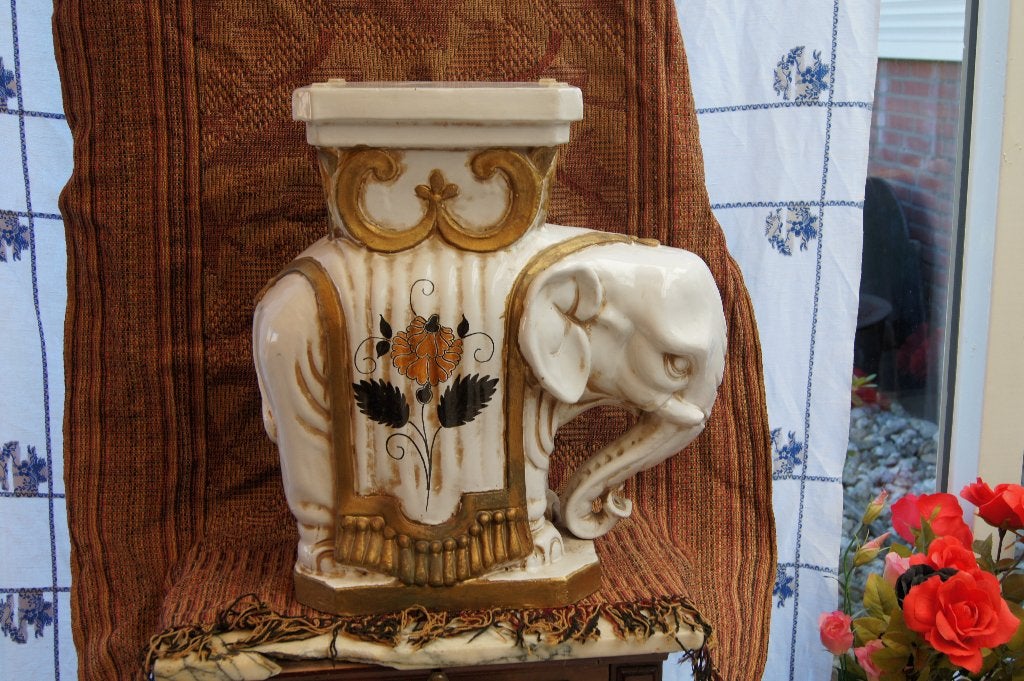 Olifant  ( Bijzet tafel, Ophalen of Verzenden, Steen of Keramiek, Beeld