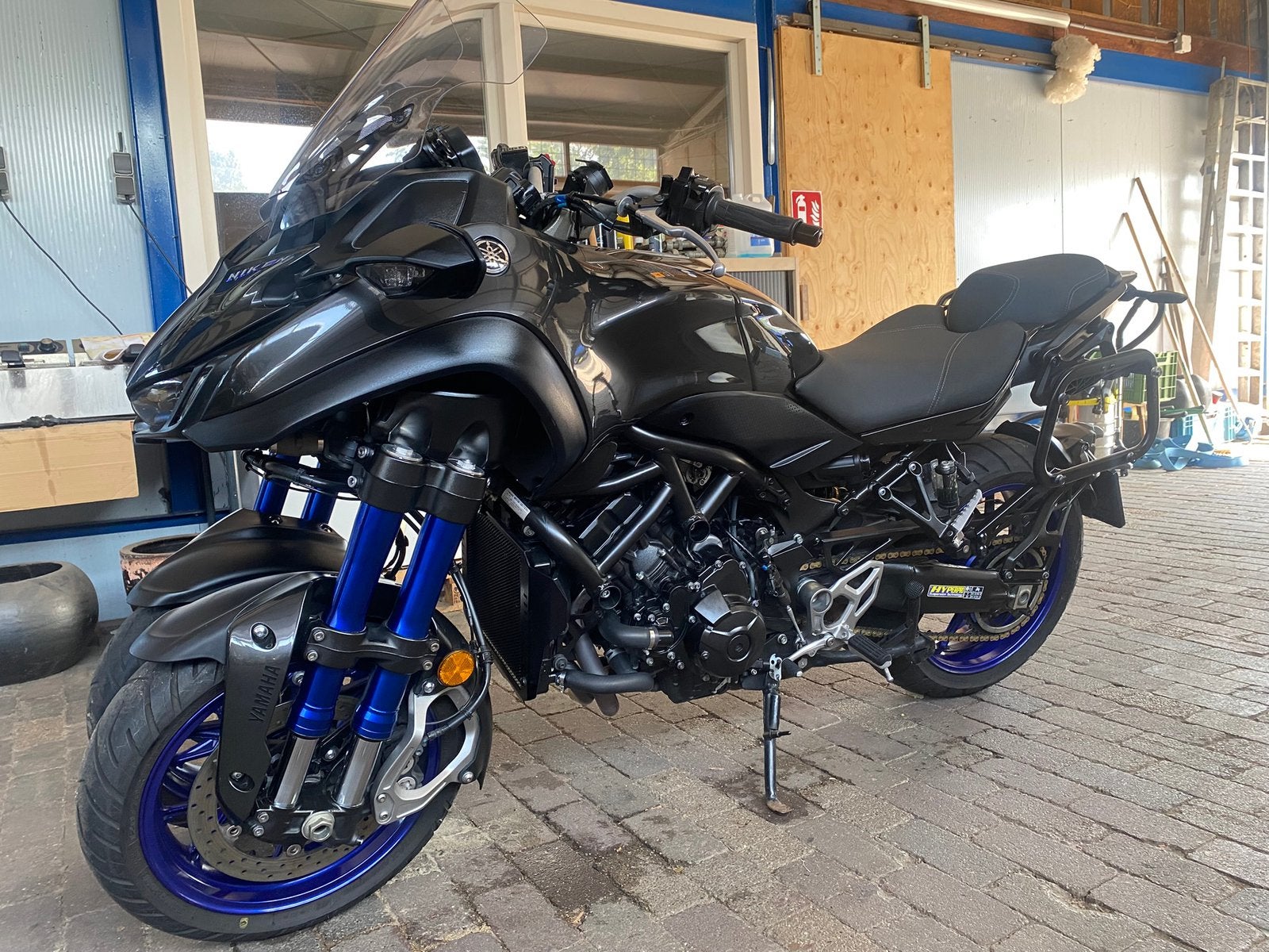 YAMAHA NIKEN MXT850 2019 MXT 850, Traction Control, Motorrijbewijs A, 3 cilinders, Particulier