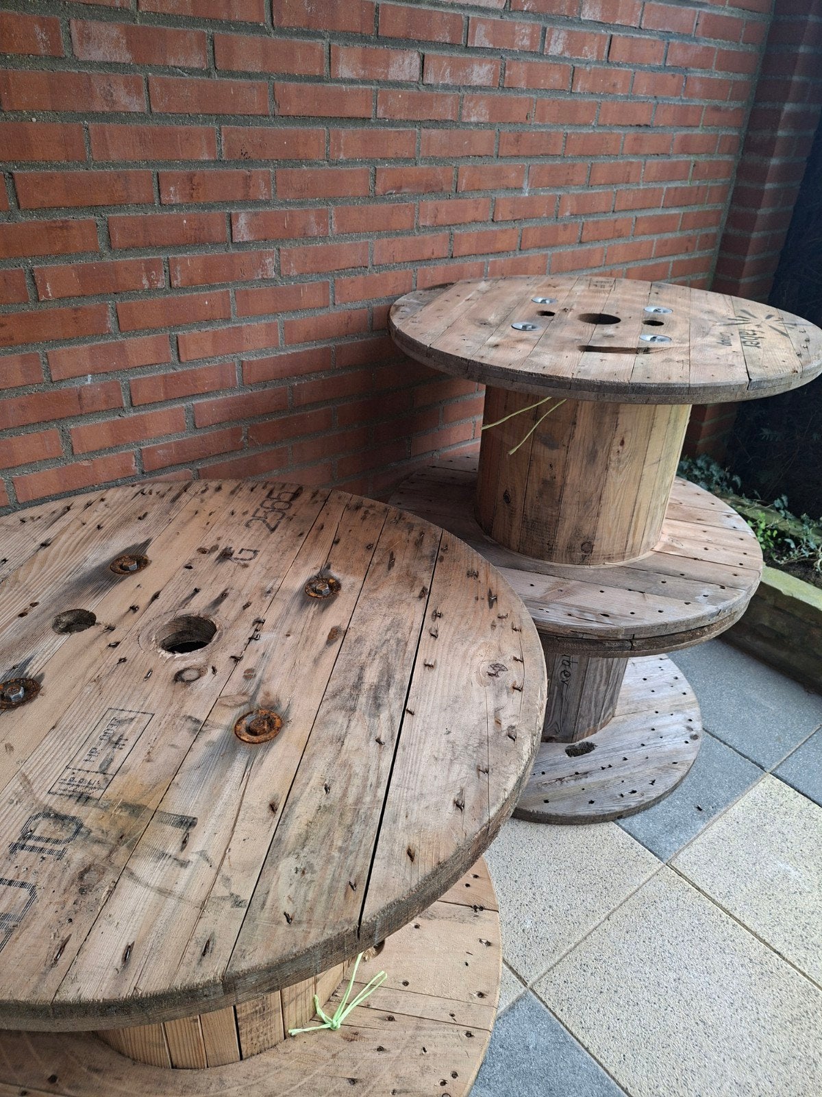Grote houten haspels - ideaal als tuintafel of decoratie, Ophalen, Gebruikt, Rond, Hout