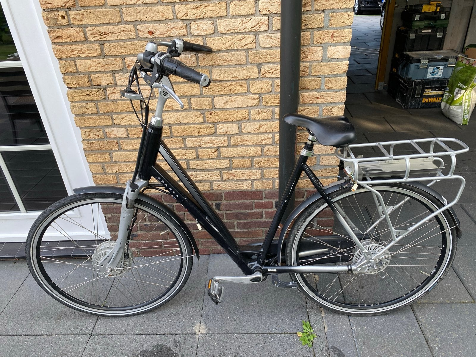 Sparta E-bike zonder accu, Ophalen, Sparta, Velgrem, Versnellingen