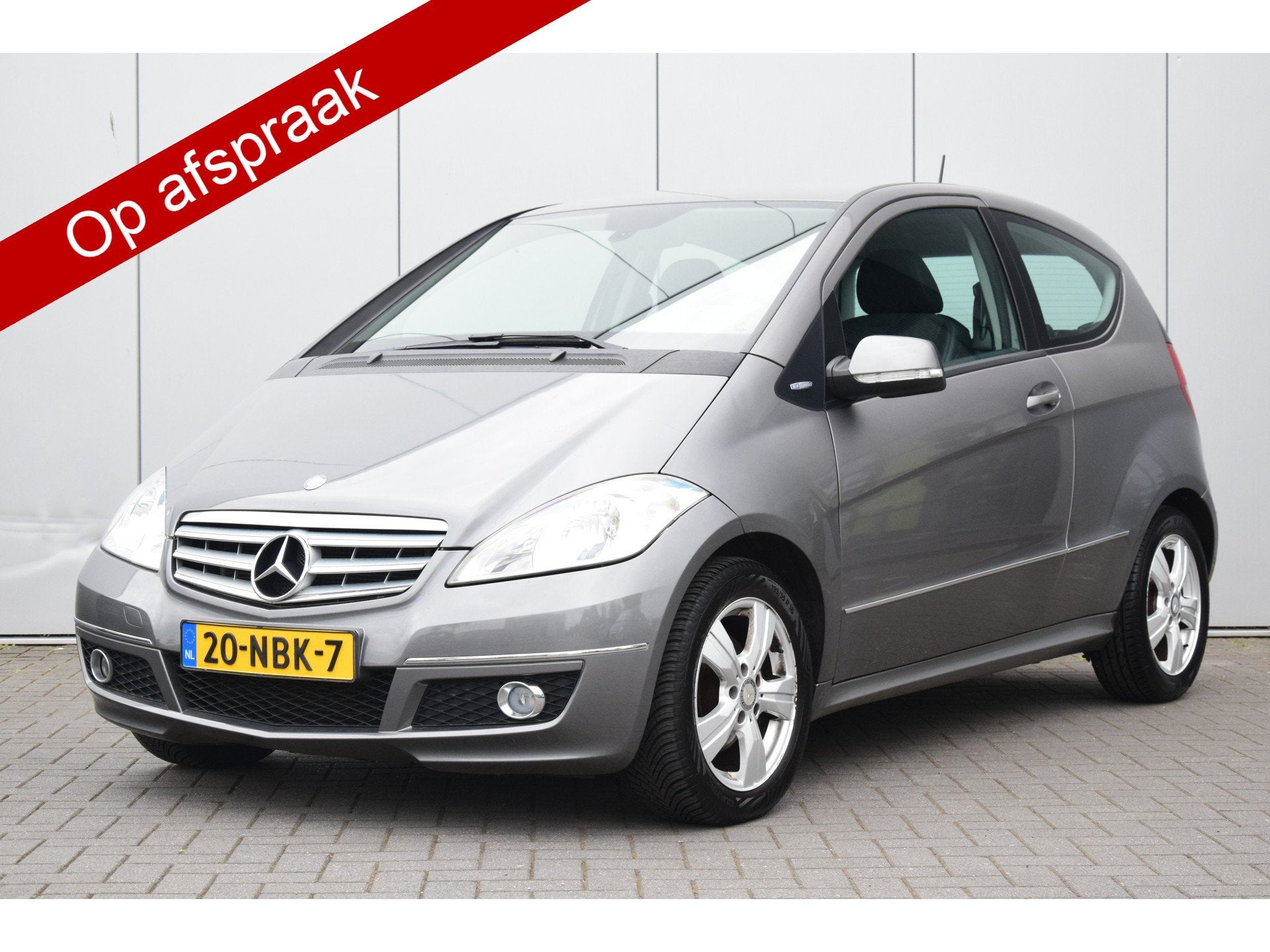 Mercedes-Benz A-Klasse 160 BlueEFFICIENCY Business Class Ava, Auto's, Voorwielaandrijving, Euro 5, Zwart, 4 cilinders