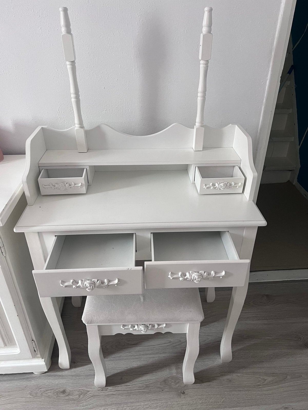 Kaptafel / Make-uptafel met kruk – ZGAN, Ophalen, 100 tot 150 cm, 50 tot 100 cm, Zo goed als nieuw