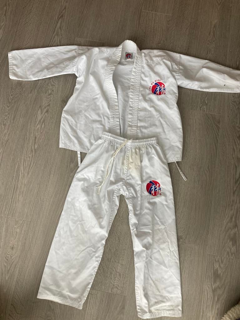 Kung Fu/Judo Pak Maat 130 - Gebruikt, Ophalen of Verzenden, Gebruikt, Kung-Fu, Vechtsportpak