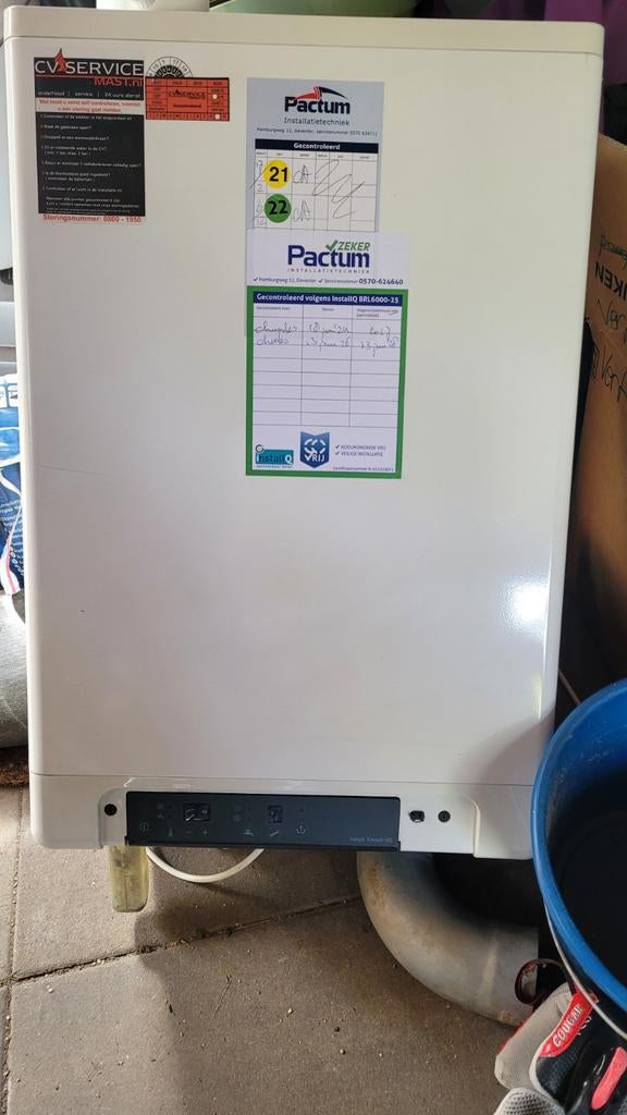 Intergas Kompakt HRE 28/24 uit 2015, Ophalen, Minder dan 60 cm, Cv-ketel of Combi-ketel, 30 tot 80 cm