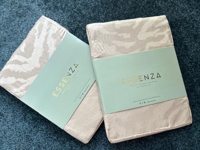 Essenza BAMBOE 2 Kussenslopen 65/65  300TC, Ophalen of Verzenden, Roze, Info@essenzahome.nl, Eenpersoons