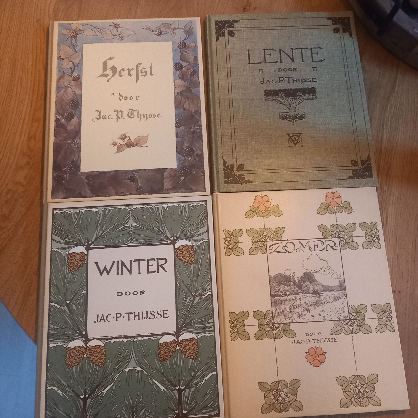 Jac. P. Thijsse - Lente, Zomer, Herfst, Winter (verkade, Ophalen of Verzenden, Zo goed als nieuw, Natuur algemeen, Jac. P. Thijsse