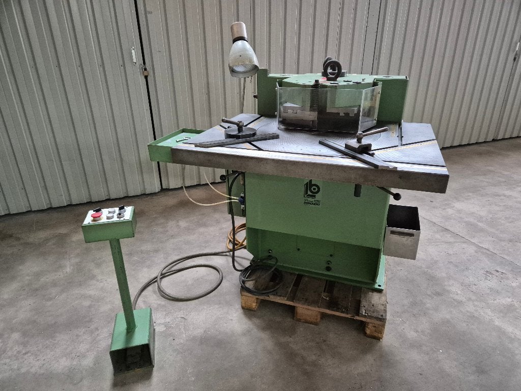 Boschert K30-120 hydraulische uithoekmachine, Doe-het-zelf en Verbouw, Ophalen, Gebruikt