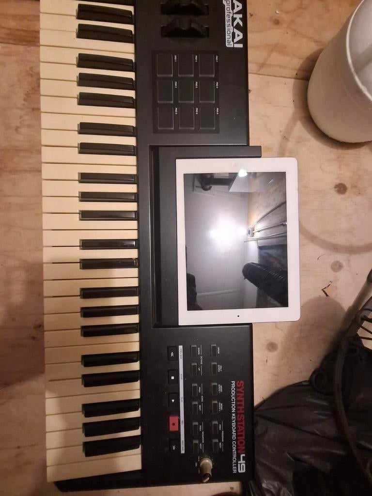 Akai Synth station., Ophalen, Overige aantallen, Overige merken